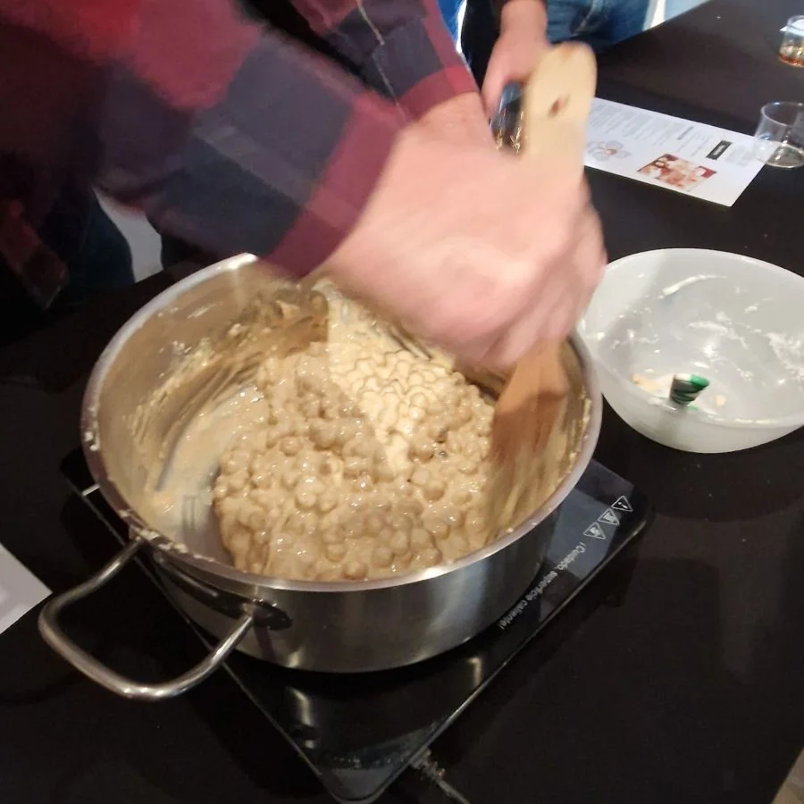taller de elaboración de turrón de avellana