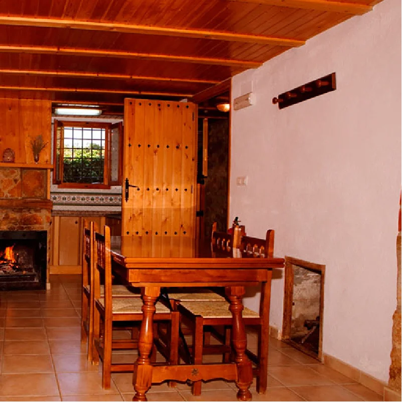 Foto comedor casa rural El Passadís